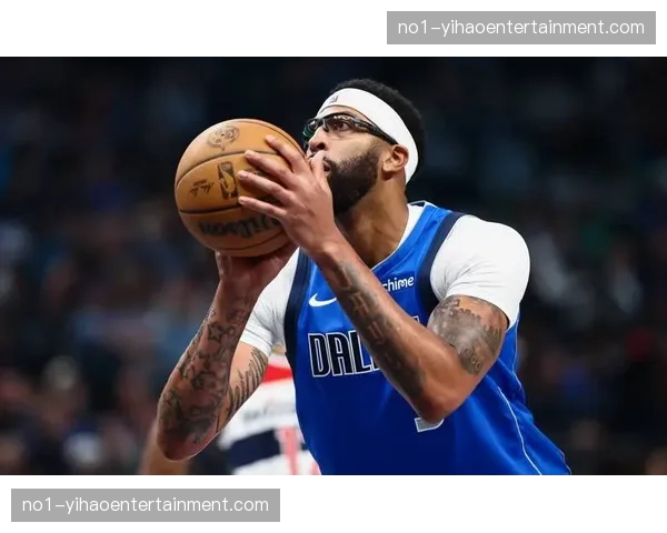 独行侠4换9交易送走浓眉,围绕弗拉格开启重建之路 独行侠4换9交易送走浓眉,围绕弗拉格开启重建之路