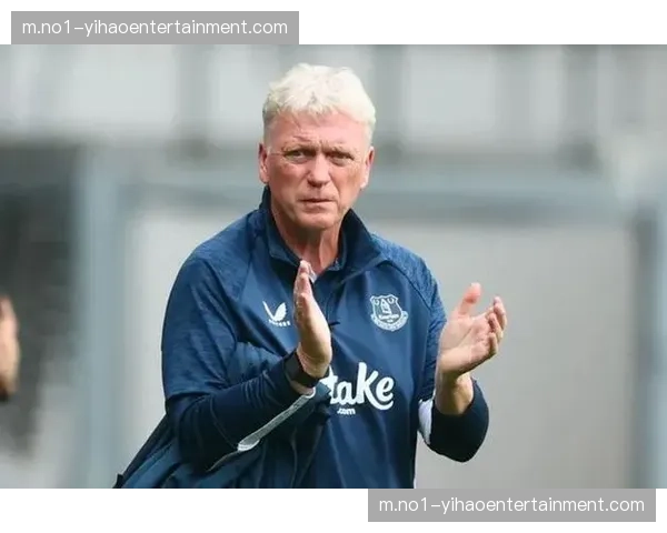 莫耶斯防守反击面临考验 埃弗顿主场魔咒困扰战术执行