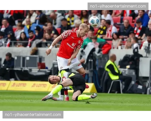 云达不莱梅27轮30球47失 保级压力下防守端亟待改善 云达不莱梅27轮30球47失 保级压力下防守端亟待改善